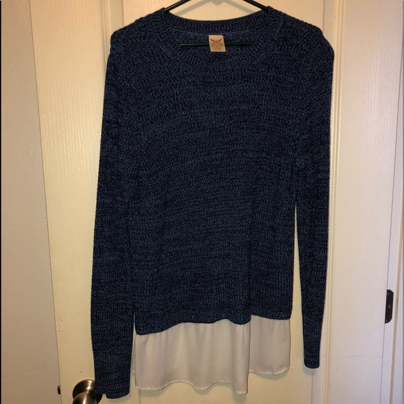 Sweater - Picture 2 of 3